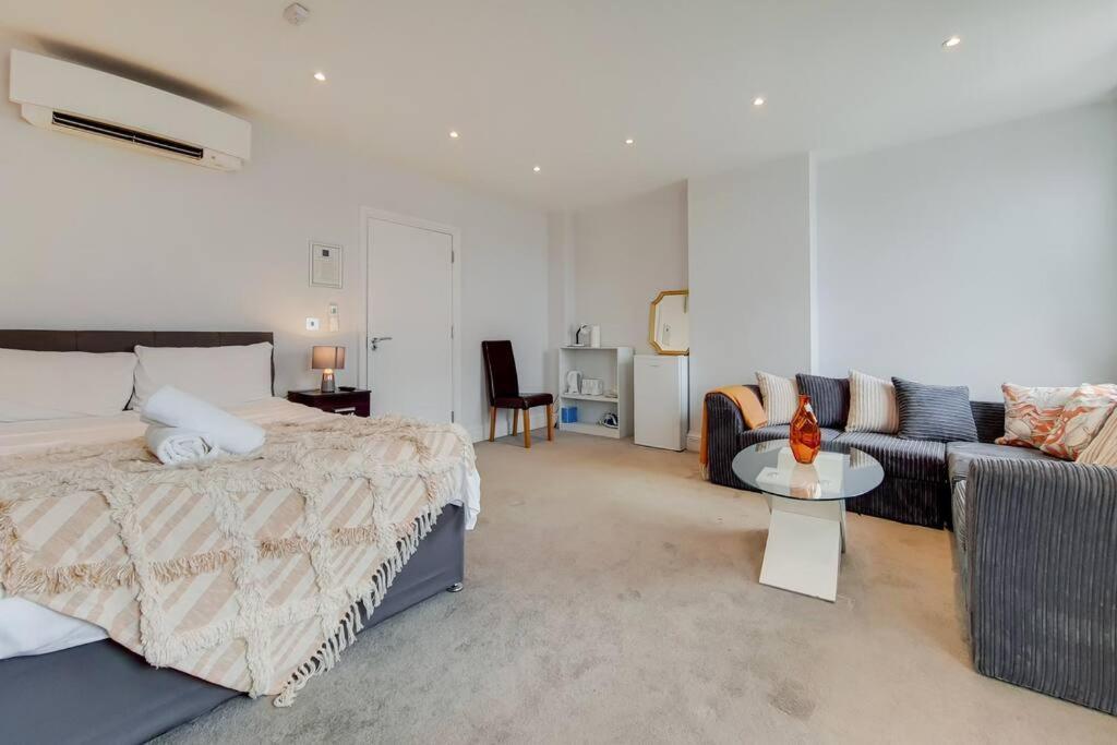 Fabulous Deluxe King With Air-conditioning * Londra